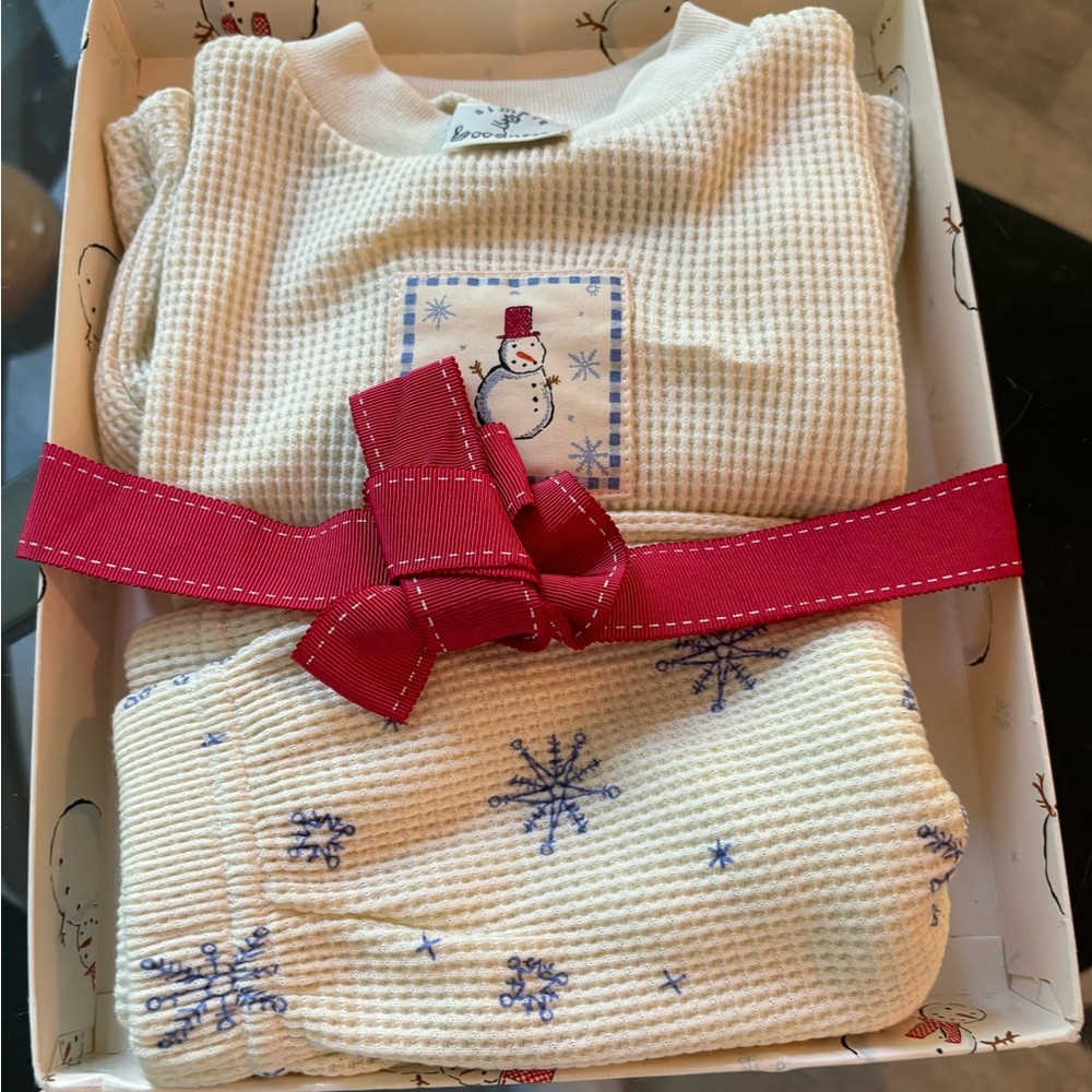 90s VINTAGE BATH & BODY WORKS BABY OUTFIT!!! NEVER WORN 6-9 months